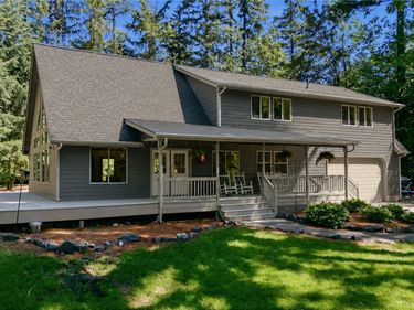 217 197th Avenue Ct E, Bonney Lake, WA 98391