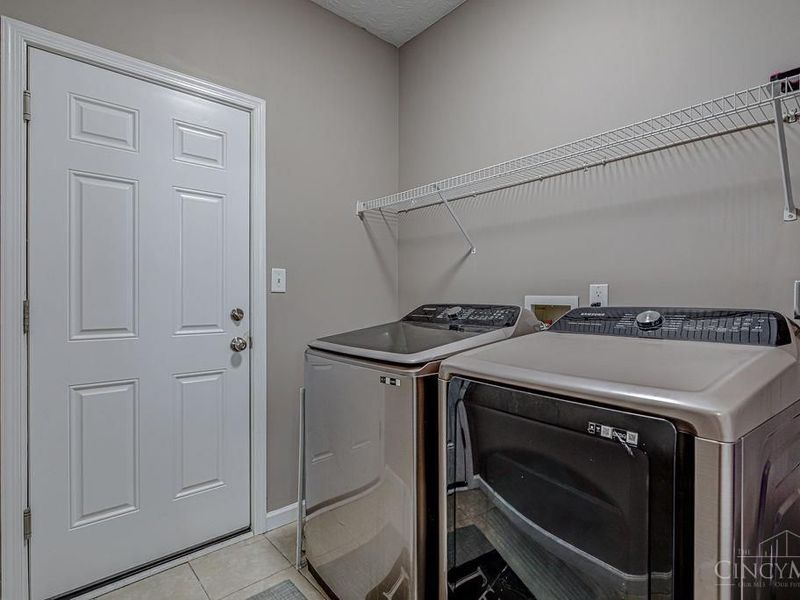 2937 Cypress Hill Drive, Fairfield Twp, OH 45011 Photo 16