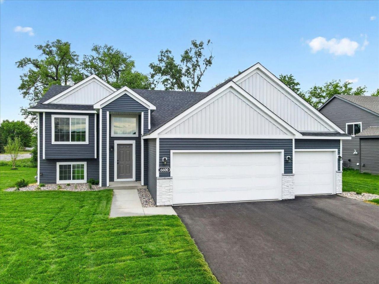 6600 Granby Street , North Branch, MN 55056