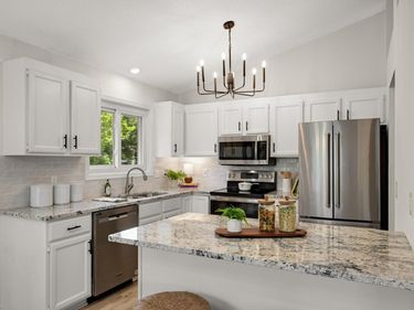 8900 Rosewood Lane N, Maple Grove, MN 55369