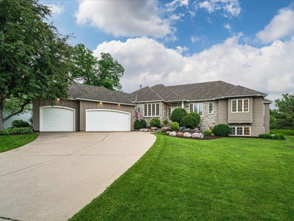 7806 Bush Lake Drive , Bloomington, MN 55438