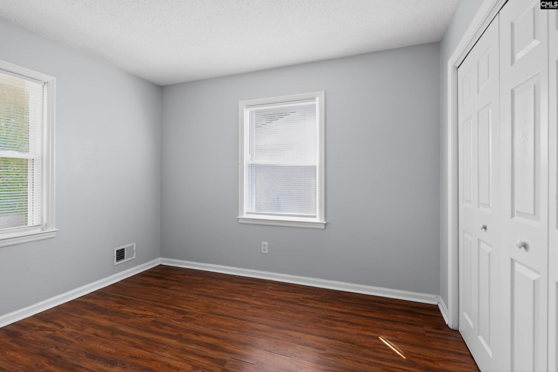 3725 Harrogate Road  Photo 20
