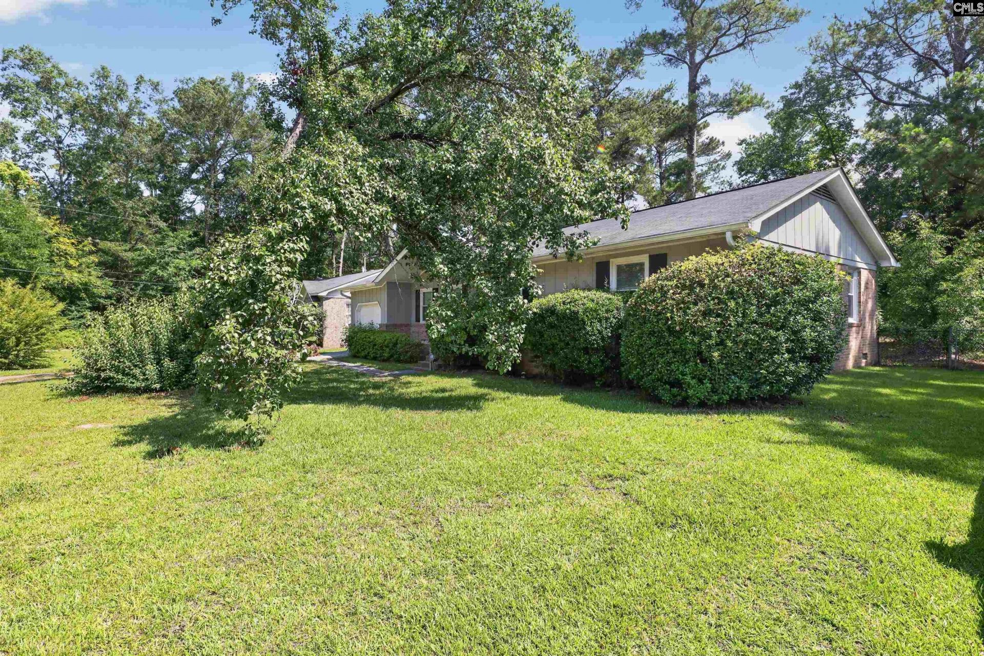 3725 Harrogate Road  Photo 4