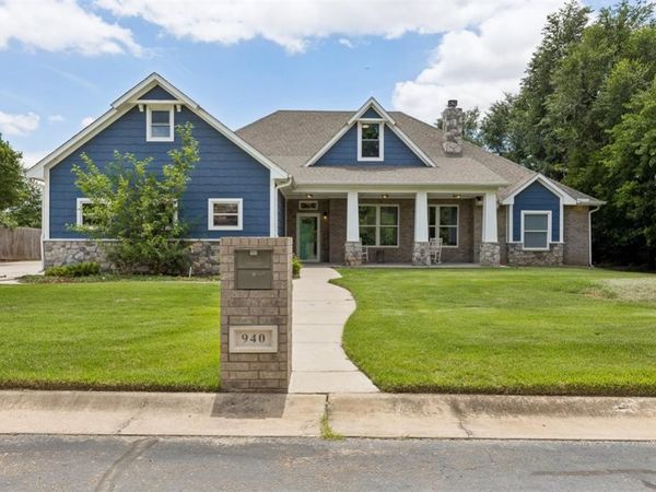 940 NW 35th Street, Moore, OK 73160