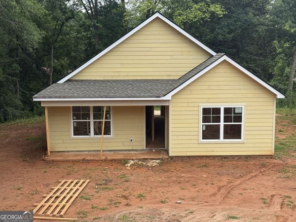 1110 7th Street, West Point, GA 31833