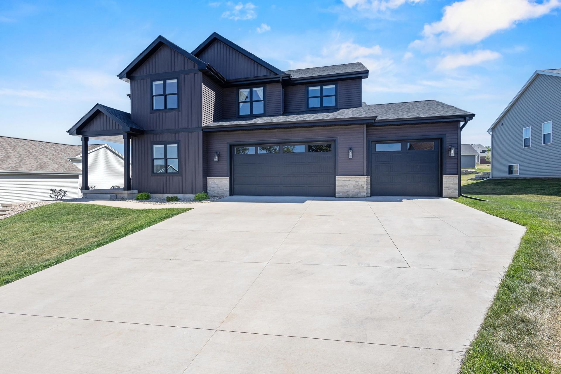 552 Autumn Ridge Court, Oregon, WI 53575 Main Photo