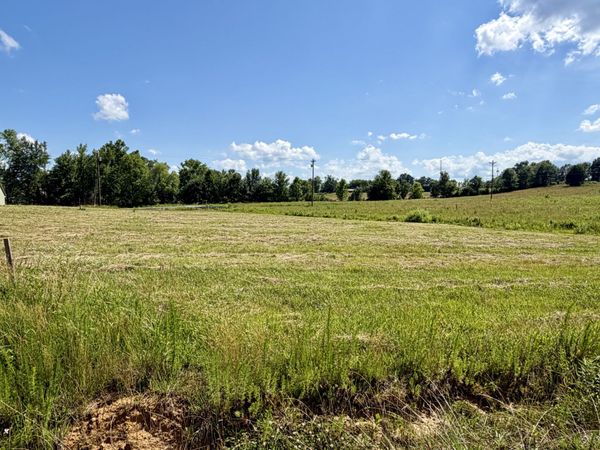 817 Regan Loop , Unit 30, Baxter, TN 38544
