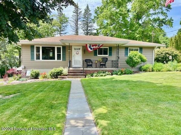 217 Sally Drive, Chinchilla, PA 18410