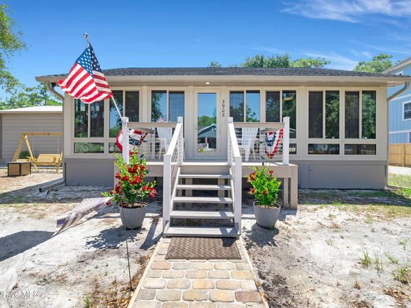 3908 Cross Street SE, Bolivia, NC 28422