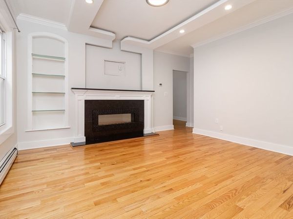 757 Broadway, Unit 1, Chelsea, MA 02150
