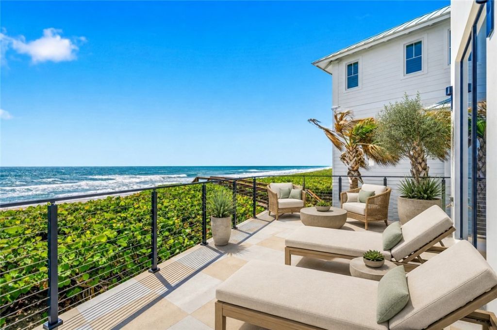 8120 S Ocean Drive, Jensen Beach, FL 34957 Photo