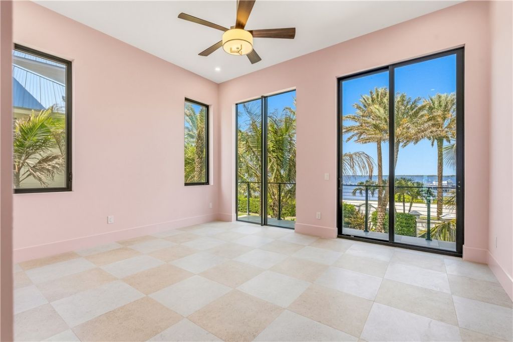 8120 S Ocean Drive, Jensen Beach, FL 34957 Photo