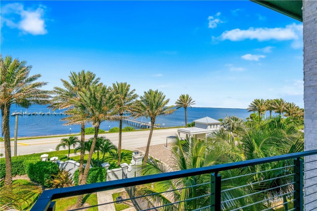 8120 S Ocean Drive, Jensen Beach, FL 34957 Photo