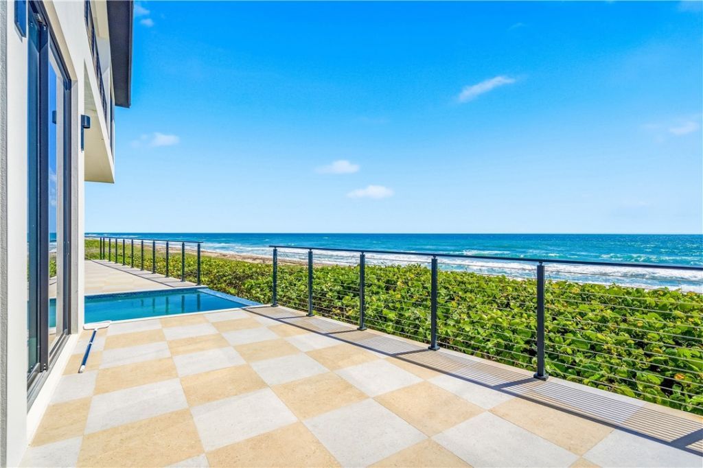 8120 S Ocean Drive, Jensen Beach, FL 34957 Photo