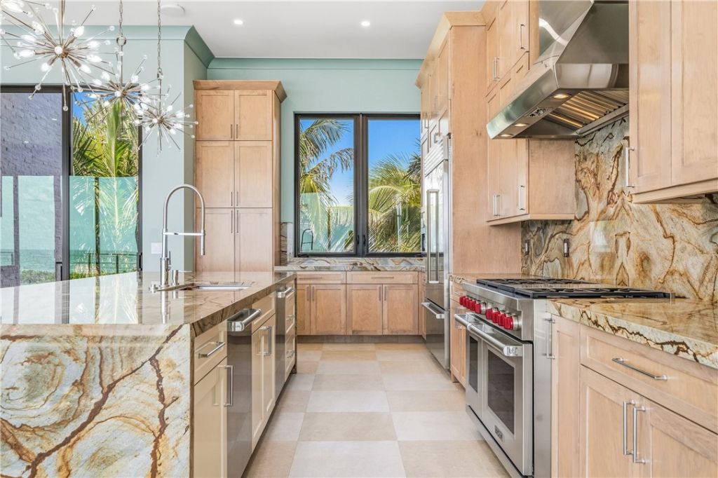8120 S Ocean Drive, Jensen Beach, FL 34957 Photo