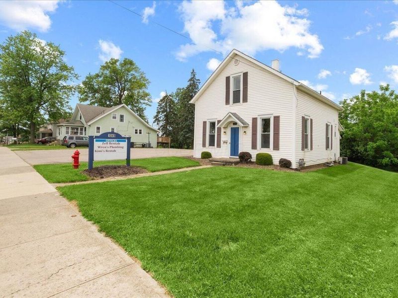 1045-1049 N Main Street , Bellefontaine, OH 43311 Photo 4