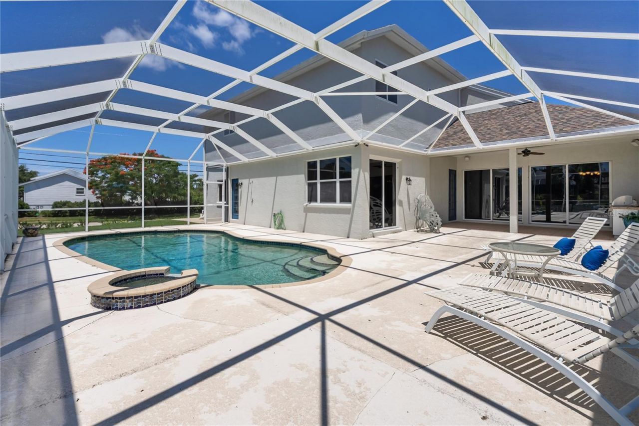 4306 Barracuda Drive, Bradenton, FL 34208 Photo