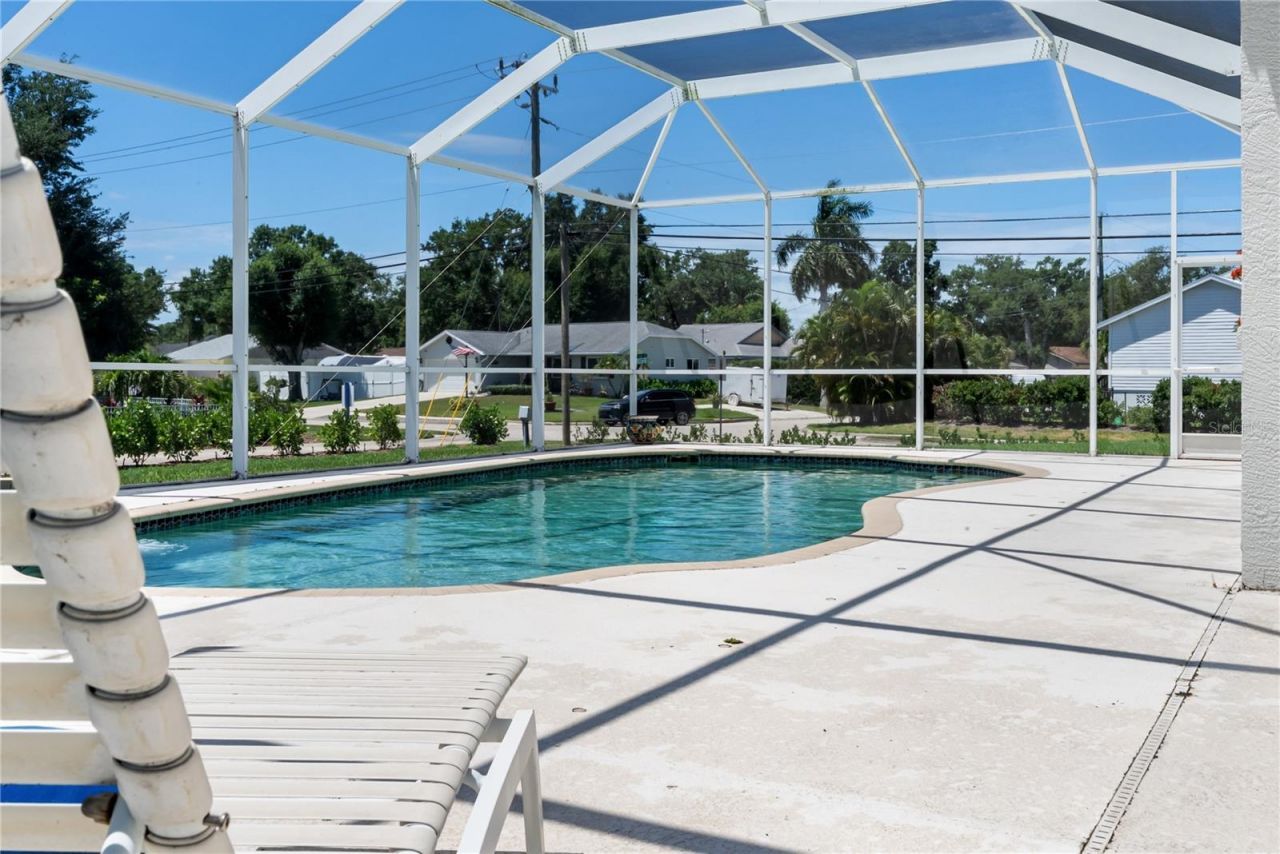 4306 Barracuda Drive, Bradenton, FL 34208 Photo