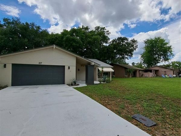 37 COOPER LANE , PALM COAST, FL 32137
