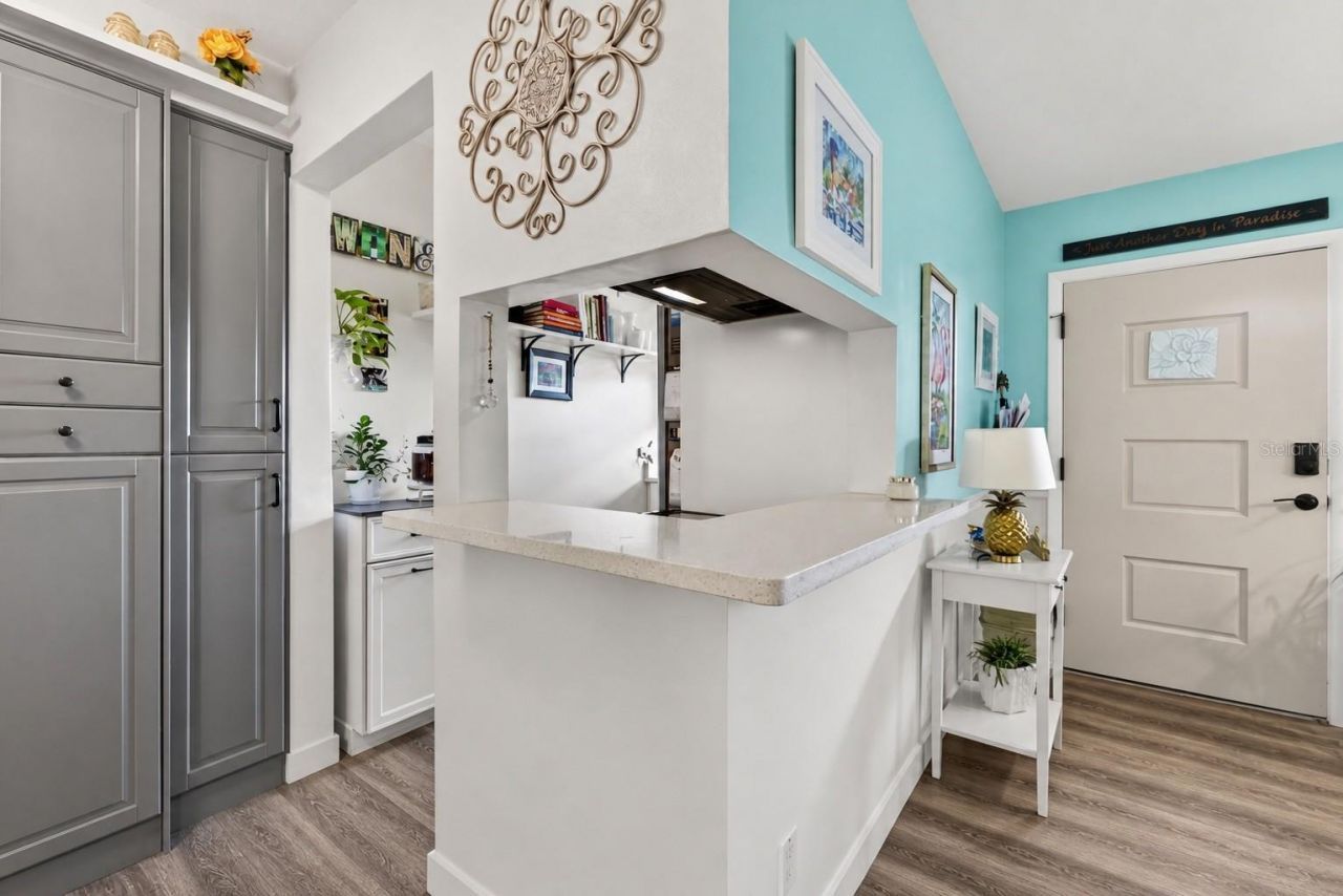 4000 3rd Street N, Unit 304, Saint Petersburg, FL 33703 Photo