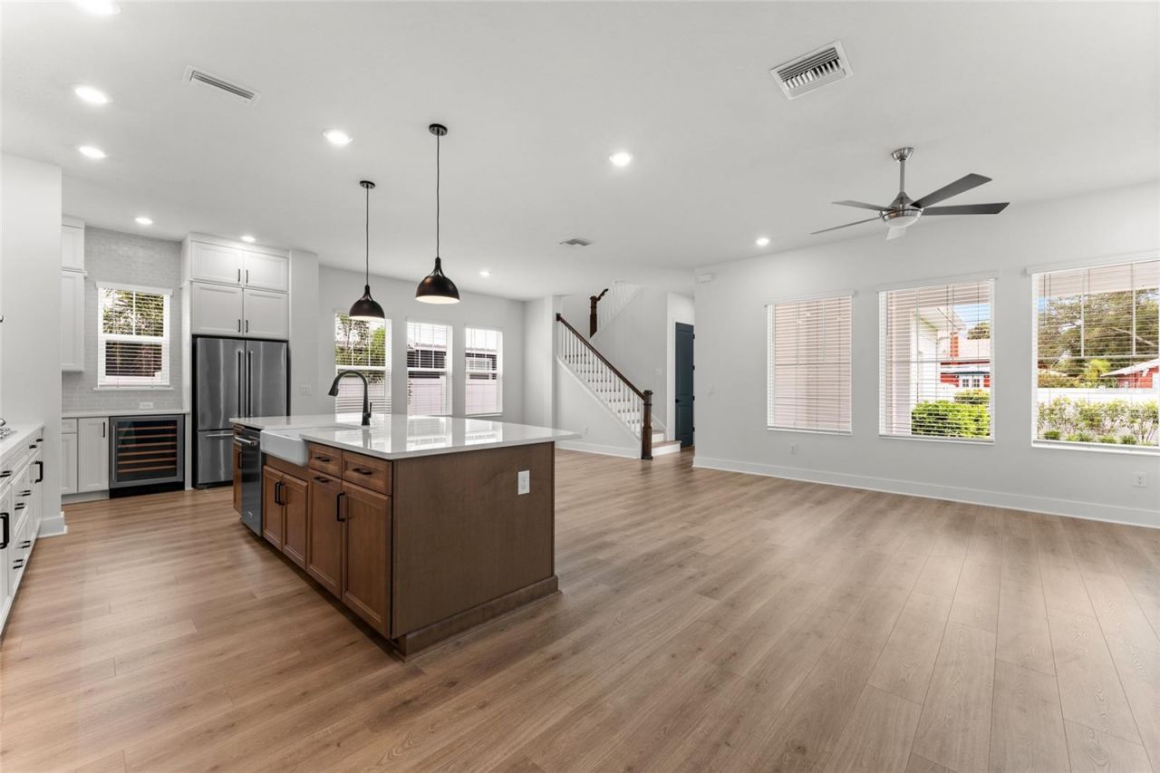 7428 Burlington Avenue N, Saint Petersburg, FL 33710 Photo