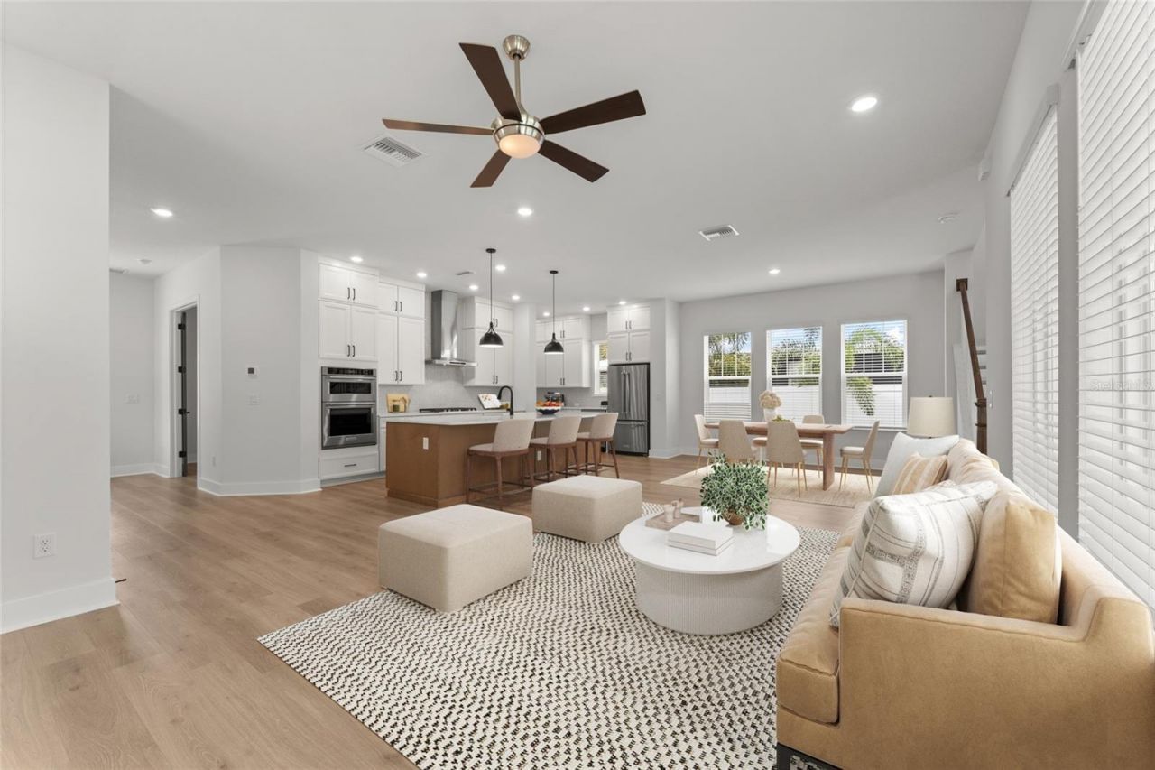 7428 Burlington Avenue N, Saint Petersburg, FL 33710 Photo