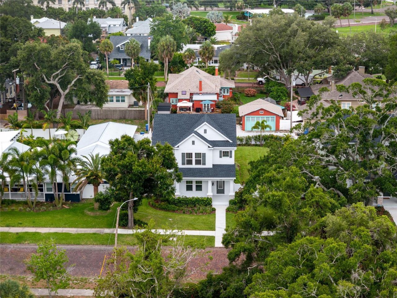 7428 Burlington Avenue N, Saint Petersburg, FL 33710 Photo