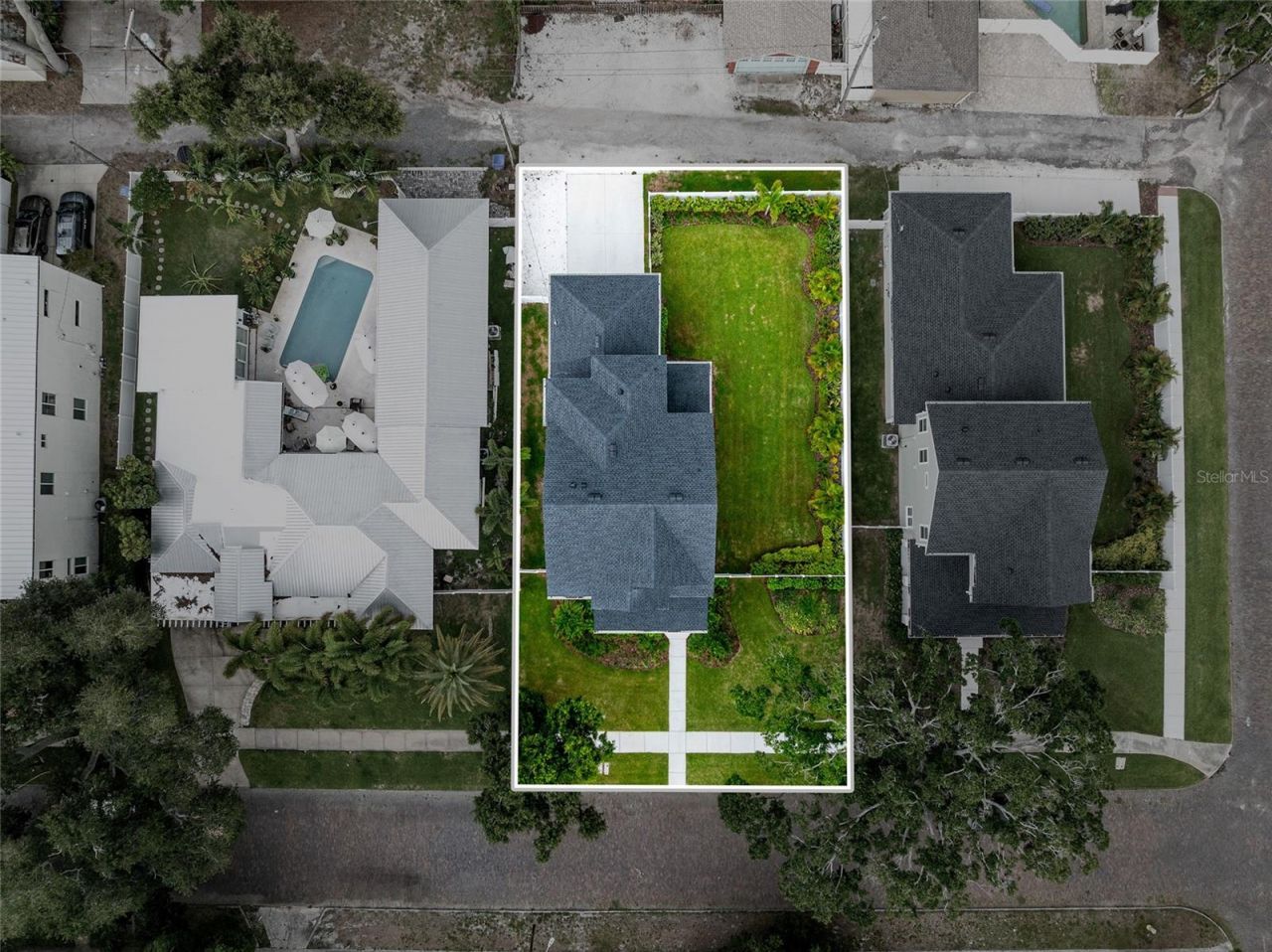 7428 Burlington Avenue N, Saint Petersburg, FL 33710 Photo