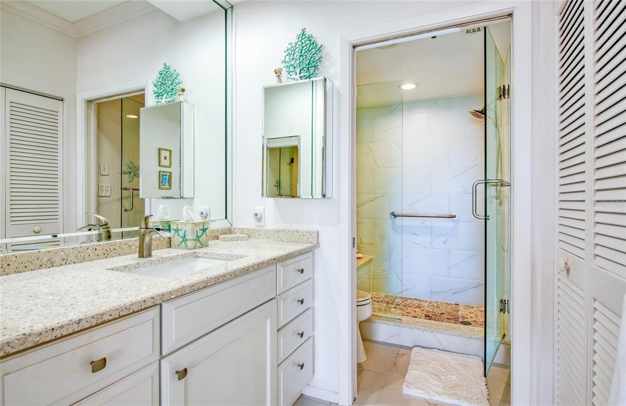 7974 Sailboat Key Boulevard S, Unit 301, South Pasadena, FL 33707 Photo