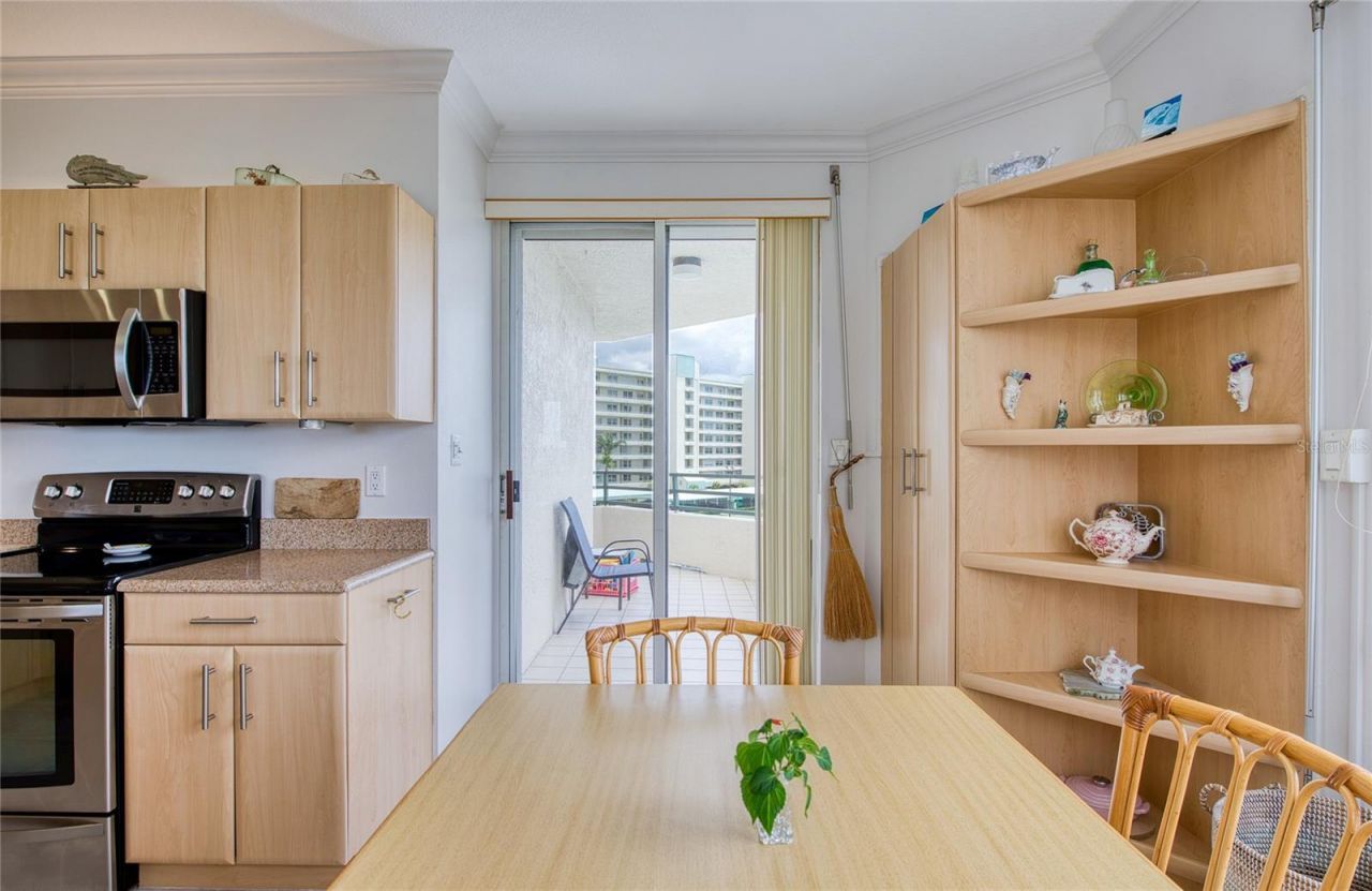 7974 Sailboat Key Boulevard S, Unit 301, South Pasadena, FL 33707 Photo
