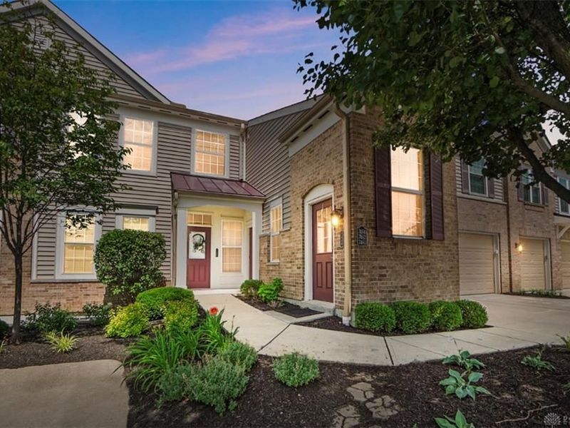 7462 Bridge Point Drive, Green Township, OH 45248 Photo 1