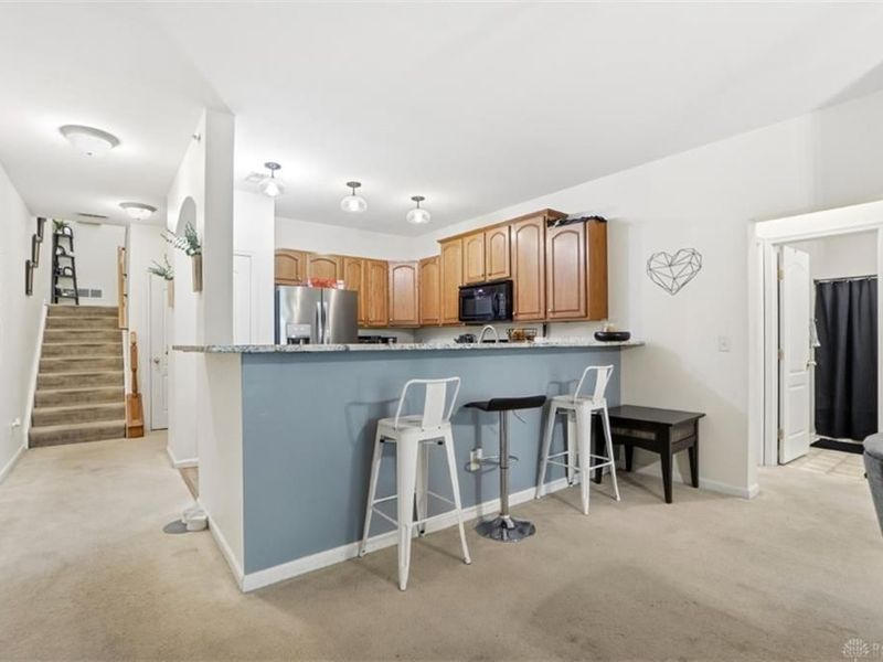 7462 Bridge Point Drive, Green Township, OH 45248 Photo 13