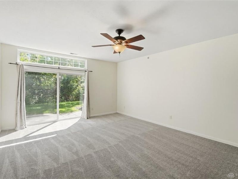 7462 Bridge Point Drive, Green Township, OH 45248 Photo 22