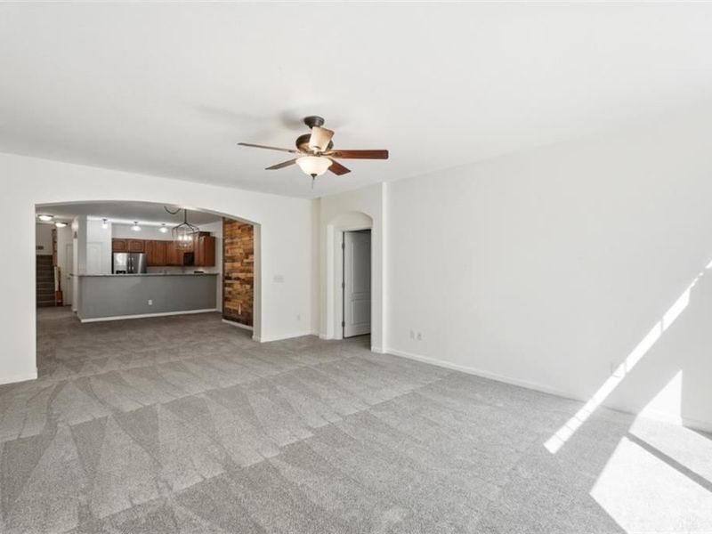 7462 Bridge Point Drive, Green Township, OH 45248 Photo 24