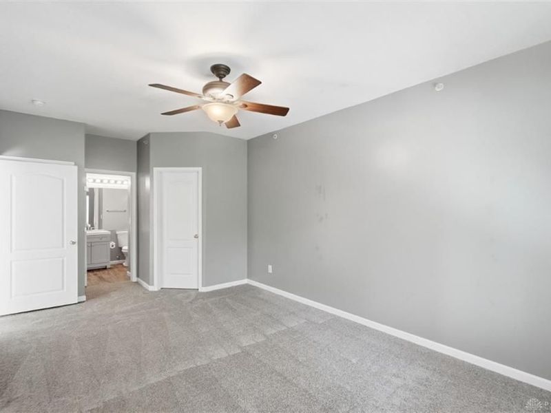 7462 Bridge Point Drive, Green Township, OH 45248 Photo 26