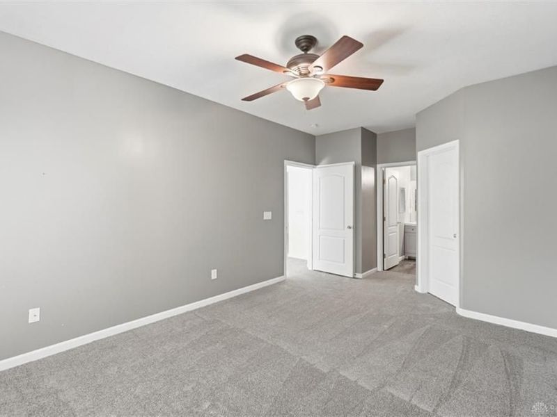 7462 Bridge Point Drive, Green Township, OH 45248 Photo 27