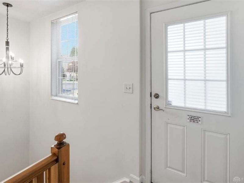7462 Bridge Point Drive, Green Township, OH 45248 Photo 7