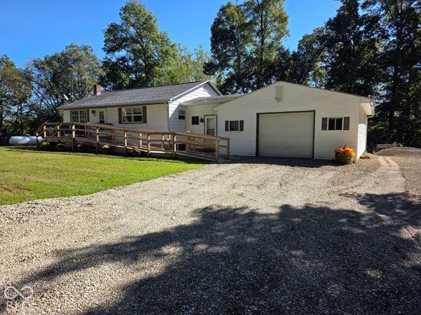 8600 Owl Hollow, Poland, IN 47868