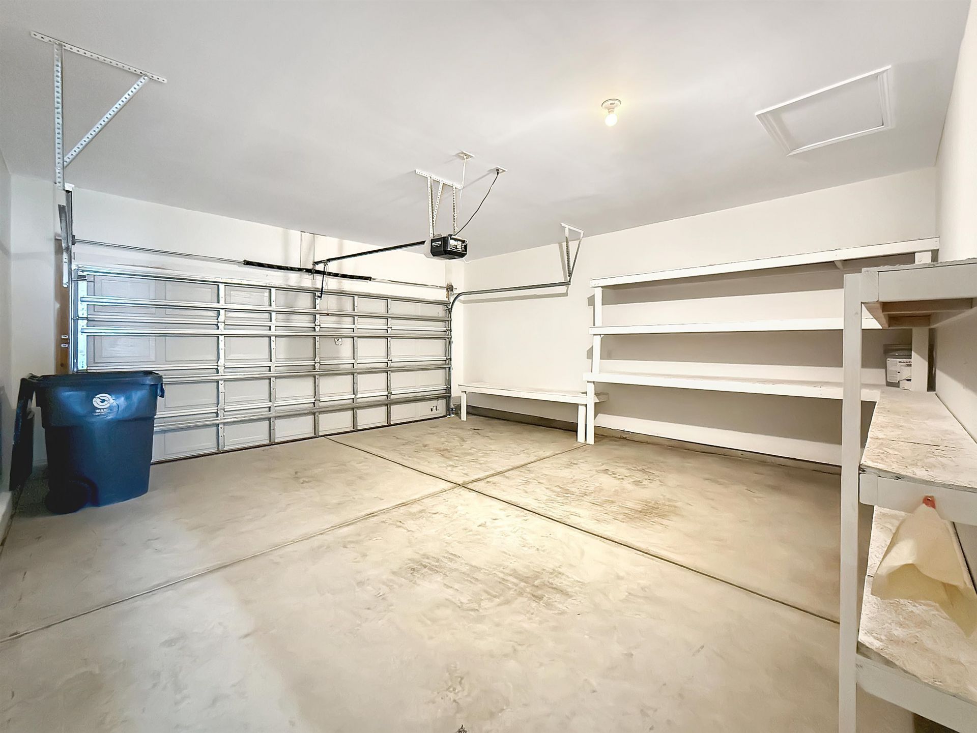164 Saddle St Photo 23