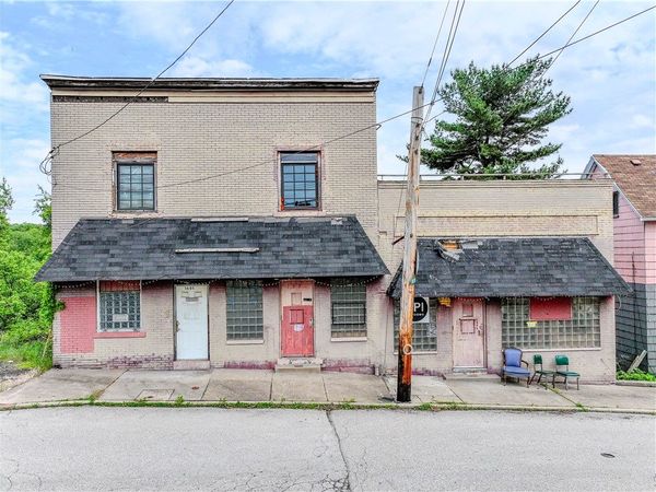 1551 Ridge Ave , Braddock, PA 15104