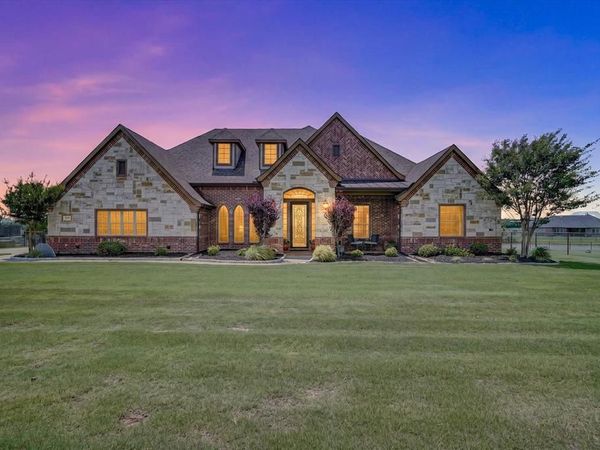 118 Trace Drive, Weatherford, TX 76087