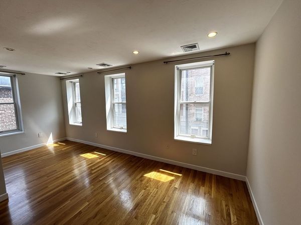 5 Grove Street, Unit 3, Boston, MA 02114