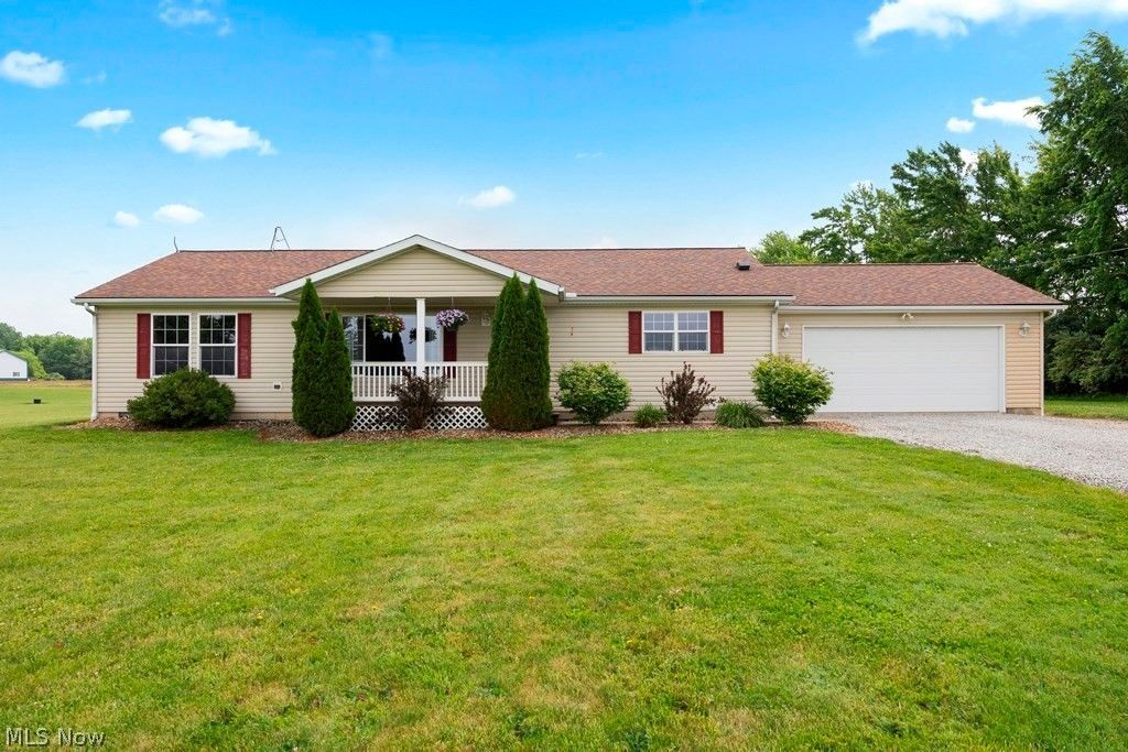 18741 West Road , Wellington, OH 44090 Main Photo