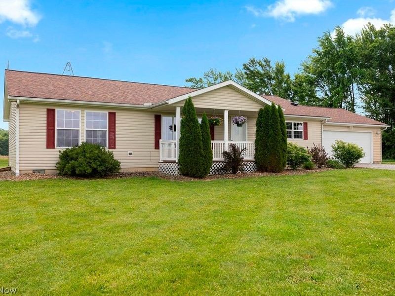 18741 West Road, Wellington, OH 44090 Photo 2
