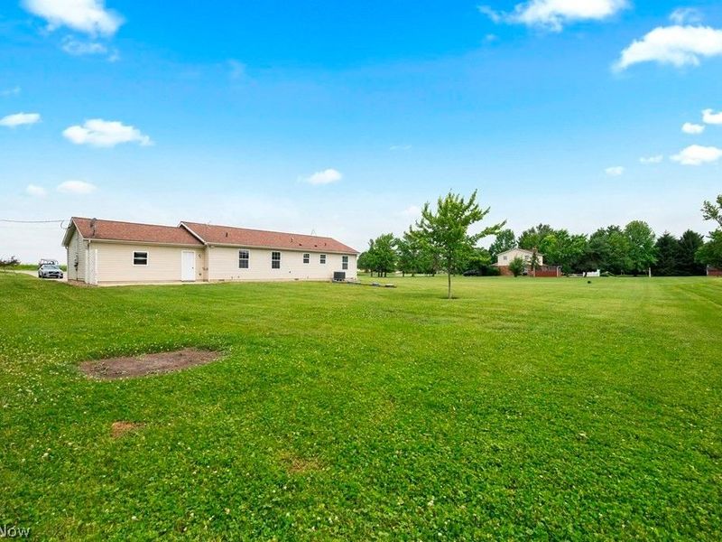18741 West Road, Wellington, OH 44090 Photo 31