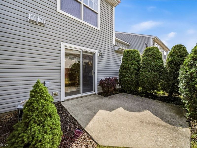 988 Tradewinds Cove, Painesville, OH 44077 Photo 31