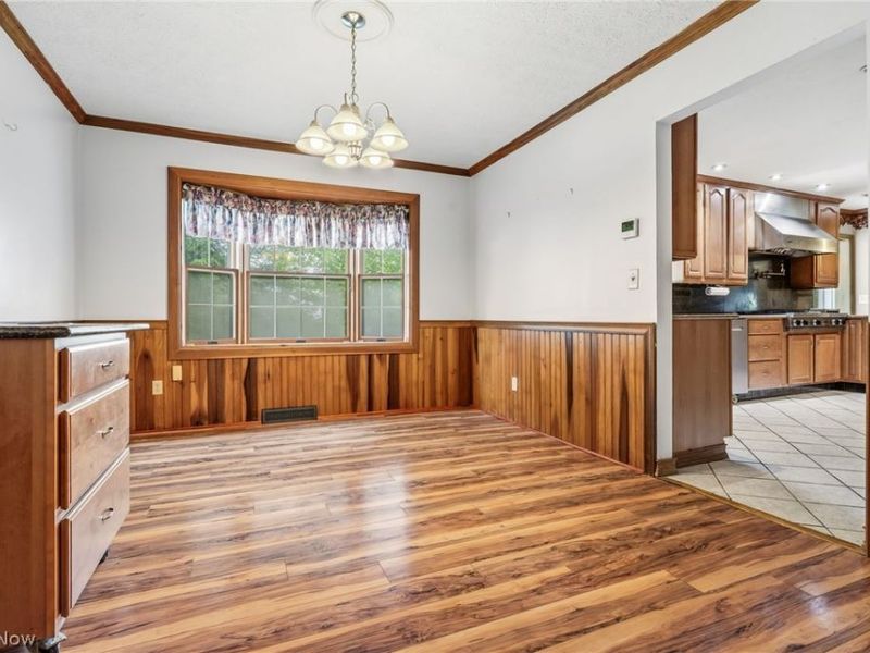 7439 State Route 43, Kent, OH 44240 Photo 10