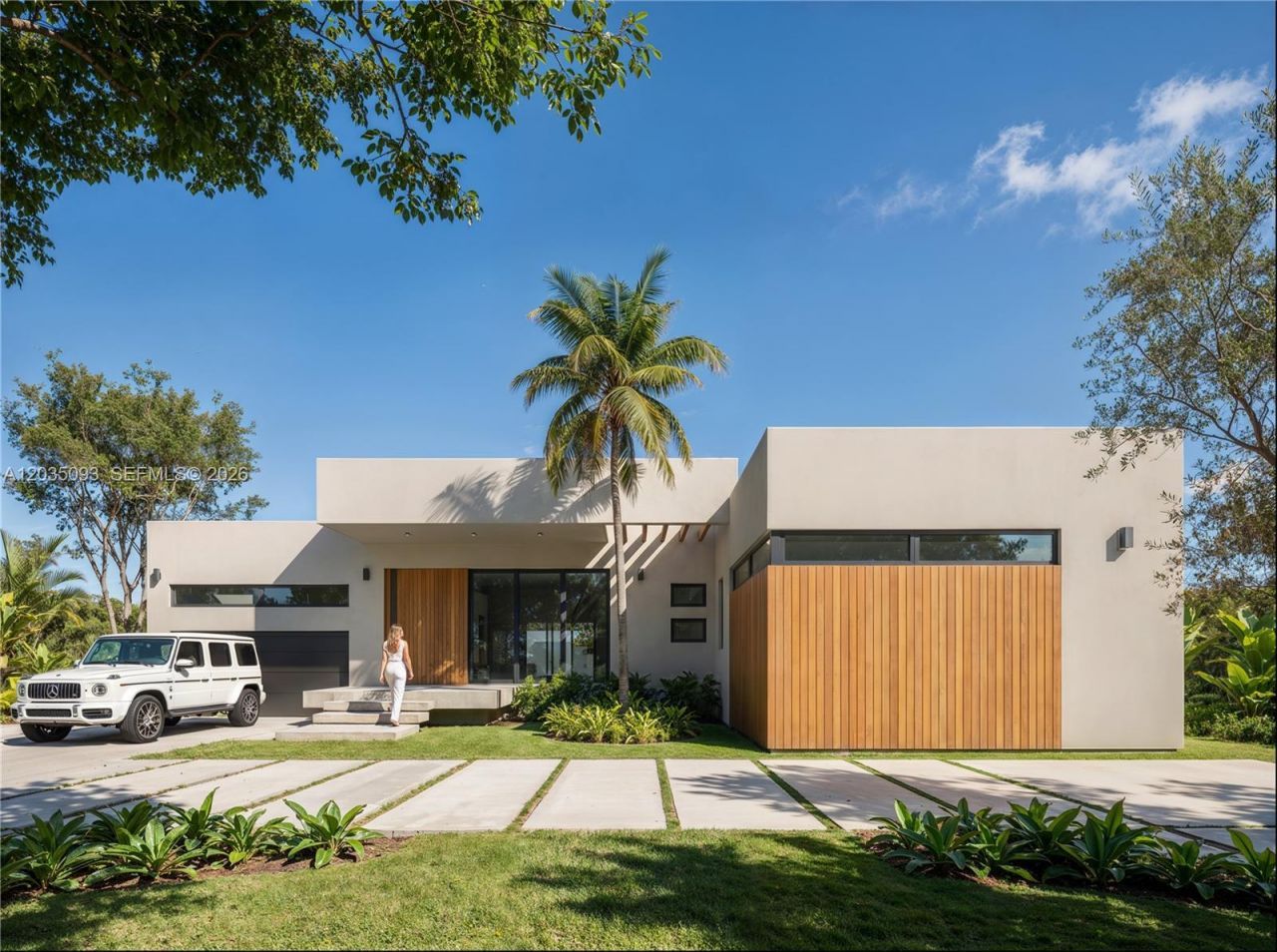 9445 SW 73rd Ave , Pinecrest, FL 33156 Photo