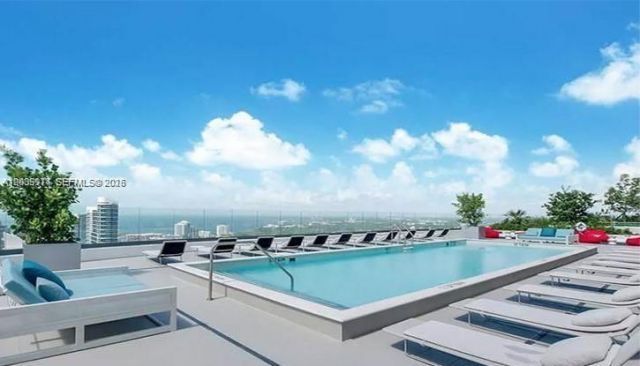45 SW 9th St, Unit 3906, Miami, FL 33130 Photo