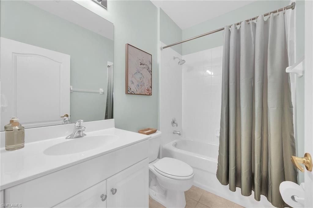 3365 Grand Cypress Dr, Unit 202, Naples, FL 34119 Photo